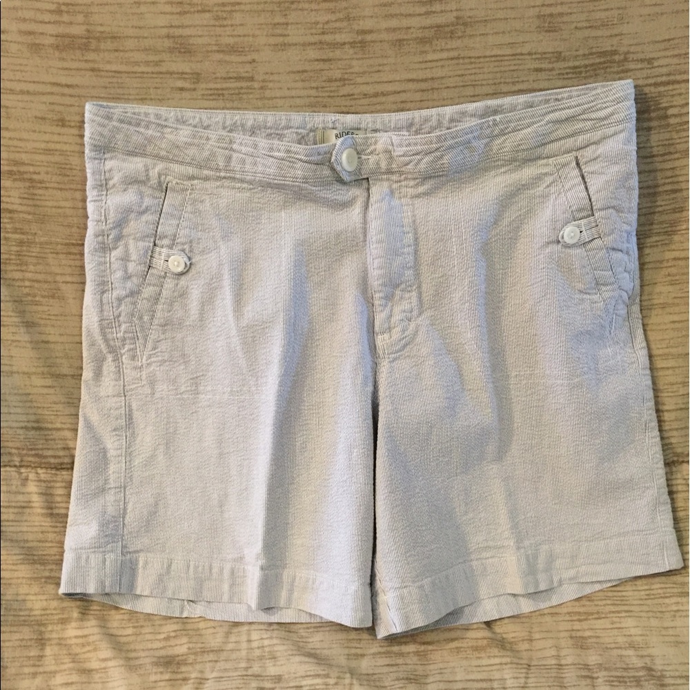 #368. 🌸SALE🌸. BLUE/GRAY PINSTRIPE SHORTS