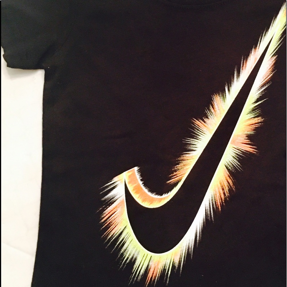 🌟NIKE Classic ✔️Shirt