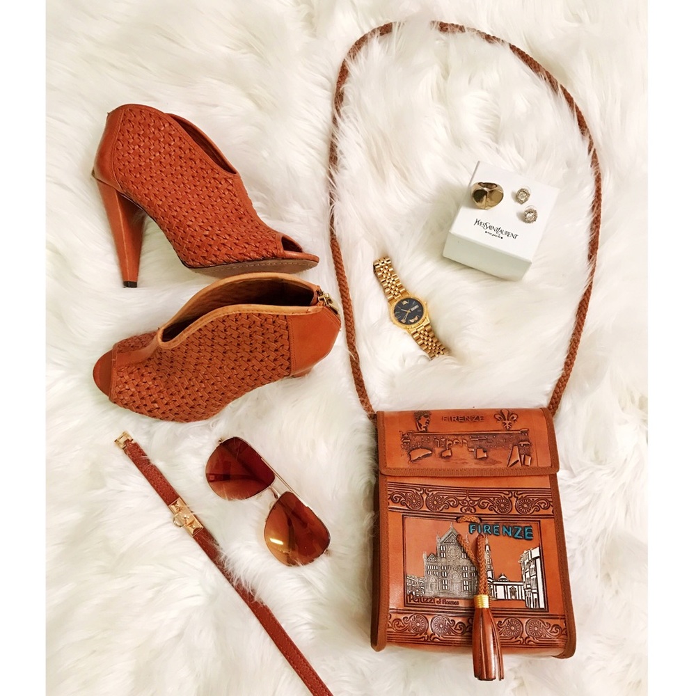 Vintage Peruzzi Firenze leather crossbody bag