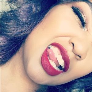 Meet your Posher, Richelle