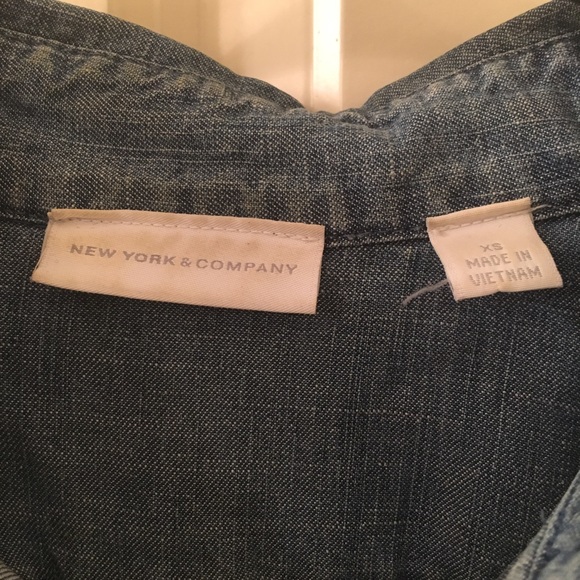 New York & Company Chambray Shirt - Picture 3 of 4
