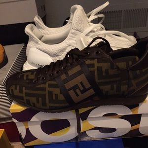 Meet your Posher, Ronny