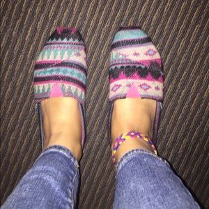 Aztec Print Toms