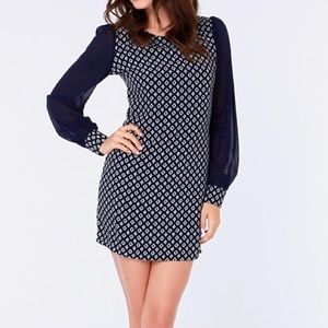 Adorable printed Lulus shift dress