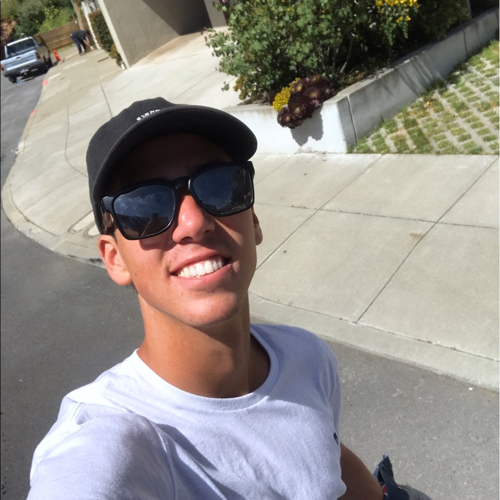 Meet your Posher, Martin