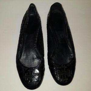 Tory burch Reva black patent leather ballet flats