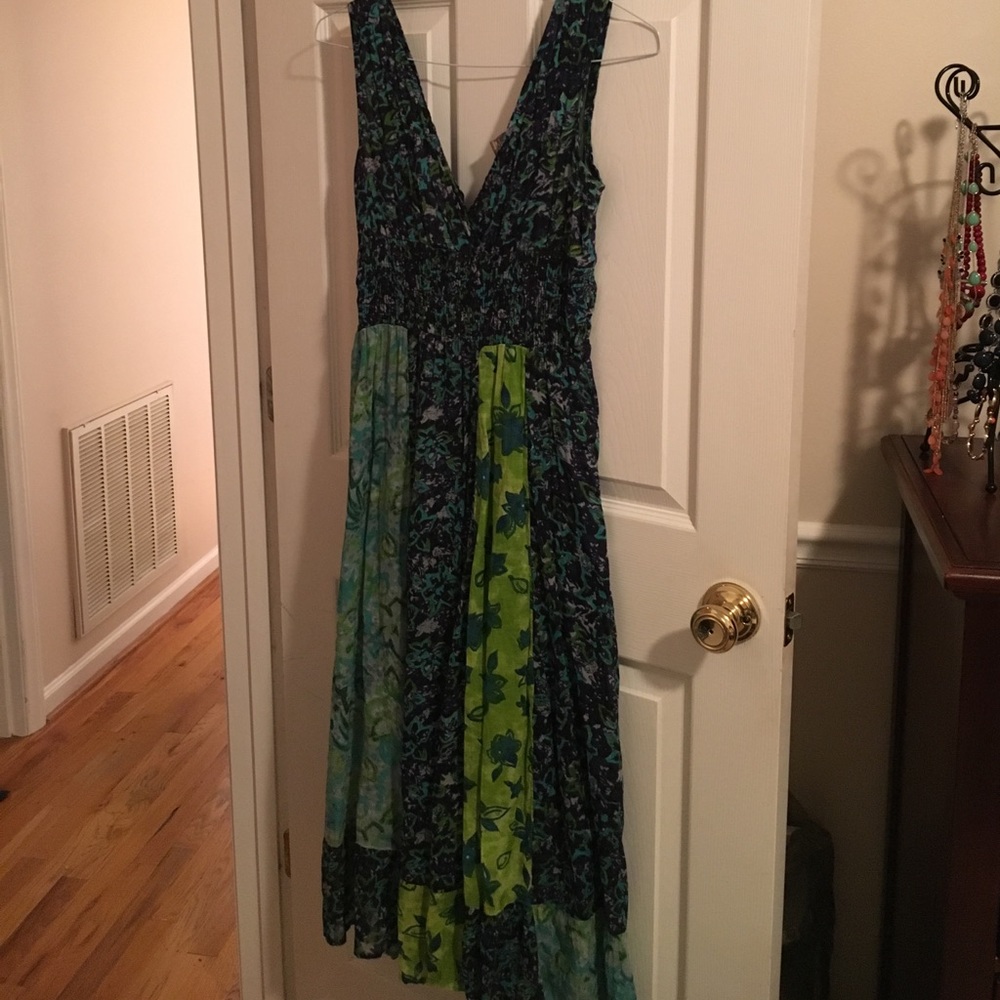 Maxi