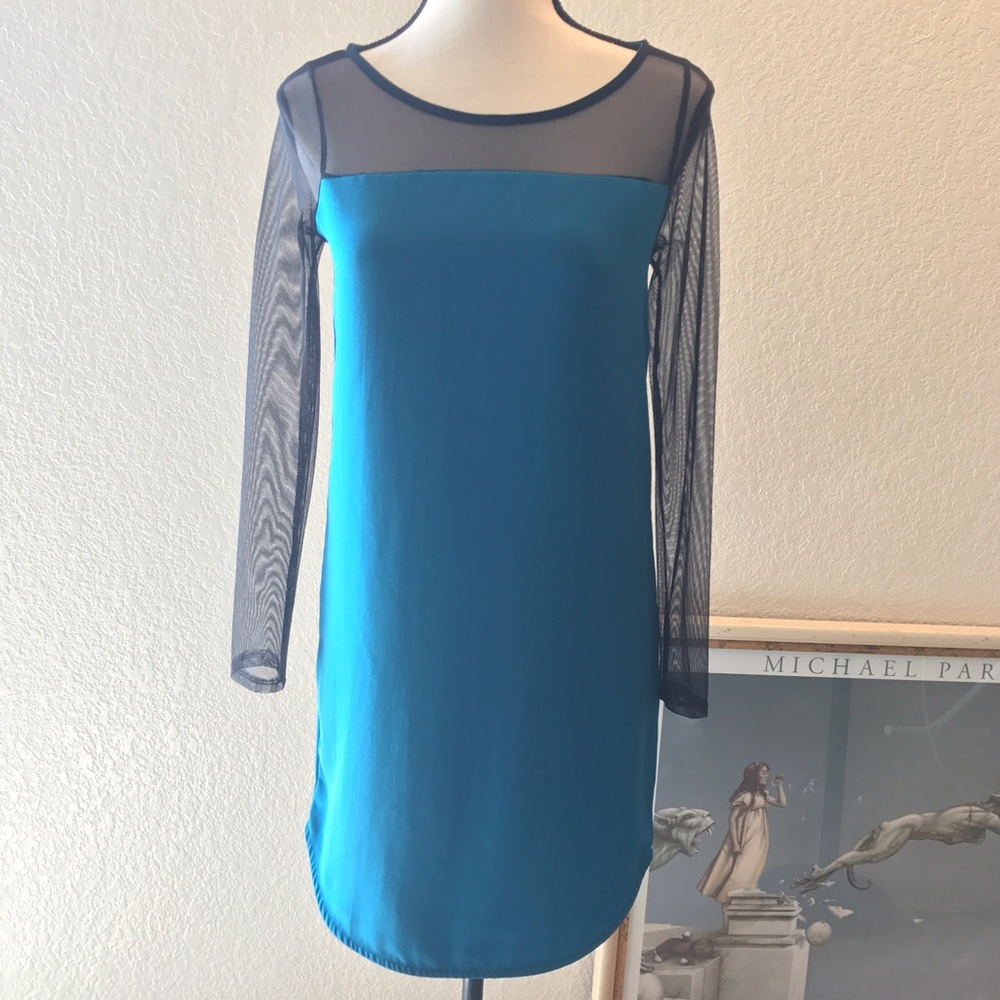 Women’s LUSH Shift Dress Size XS