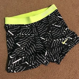 Black and white nike pro spandex