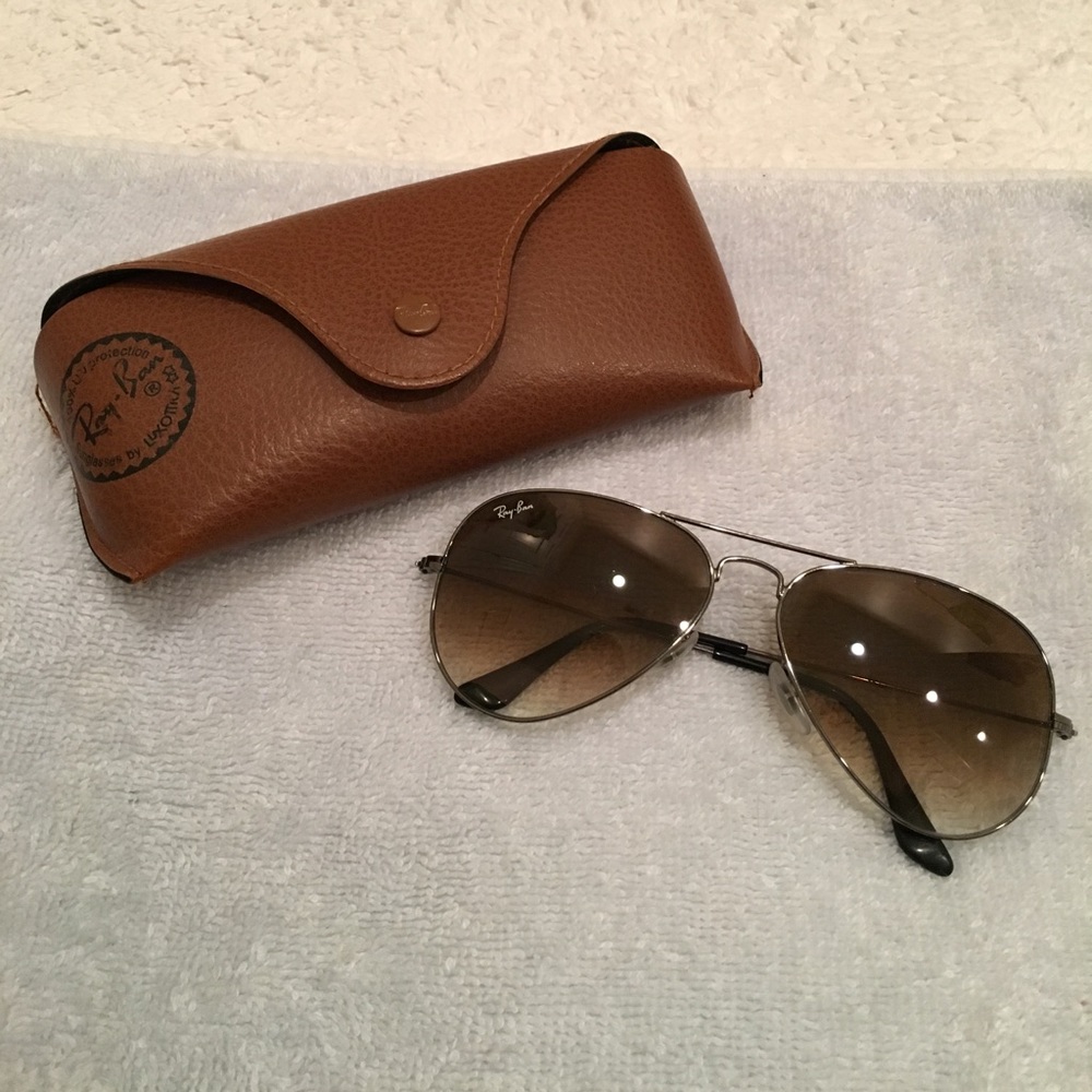 Classic Ray-Ban Aviator in silver wire/brown lens