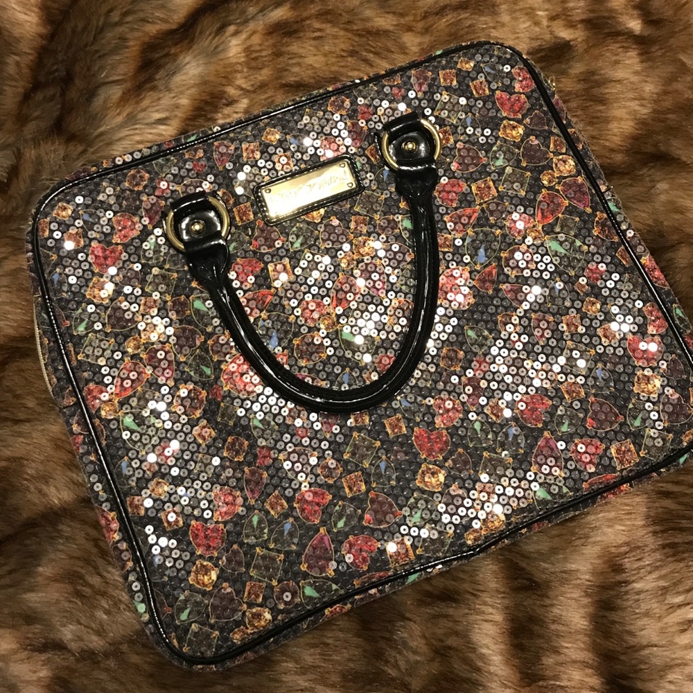 Betsy Johnson laptop case