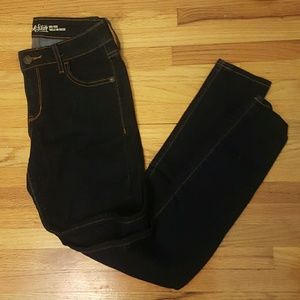 Old Navy Rockstar Sculpt Jeans