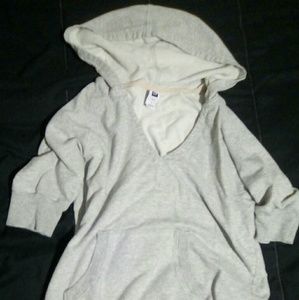 Gap casual 3/4 sleeve V neck hoodie