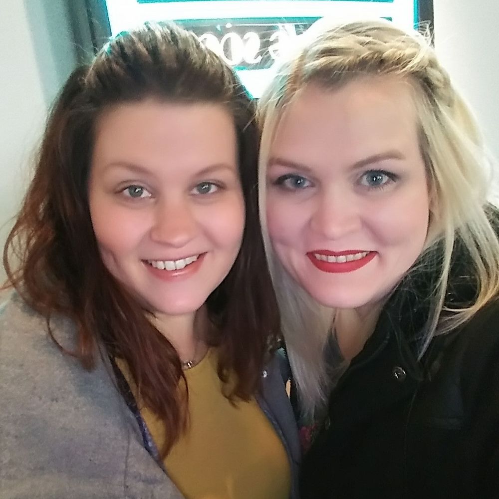 Meet your Posher, Angela