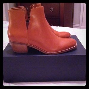BRAND NEW Cole Haan 7M Ankle Boots Tan Leather WOW