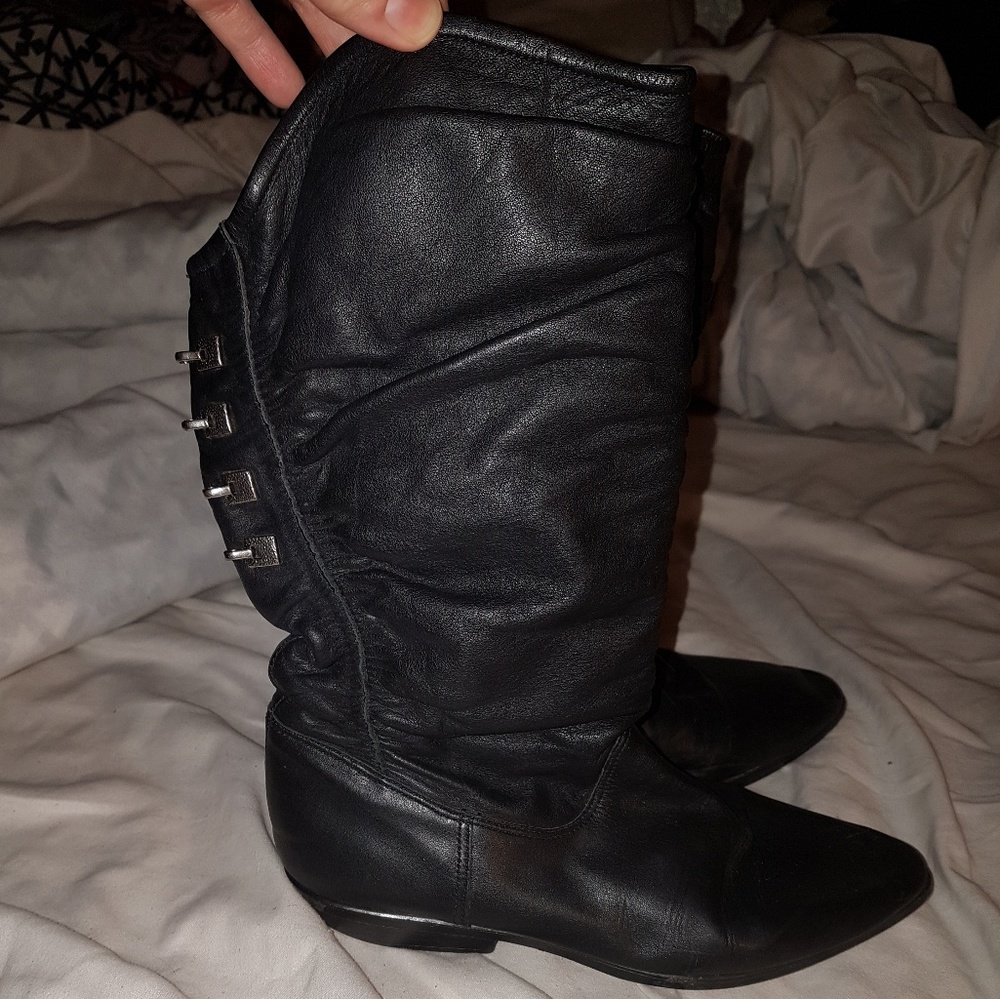 Black boots