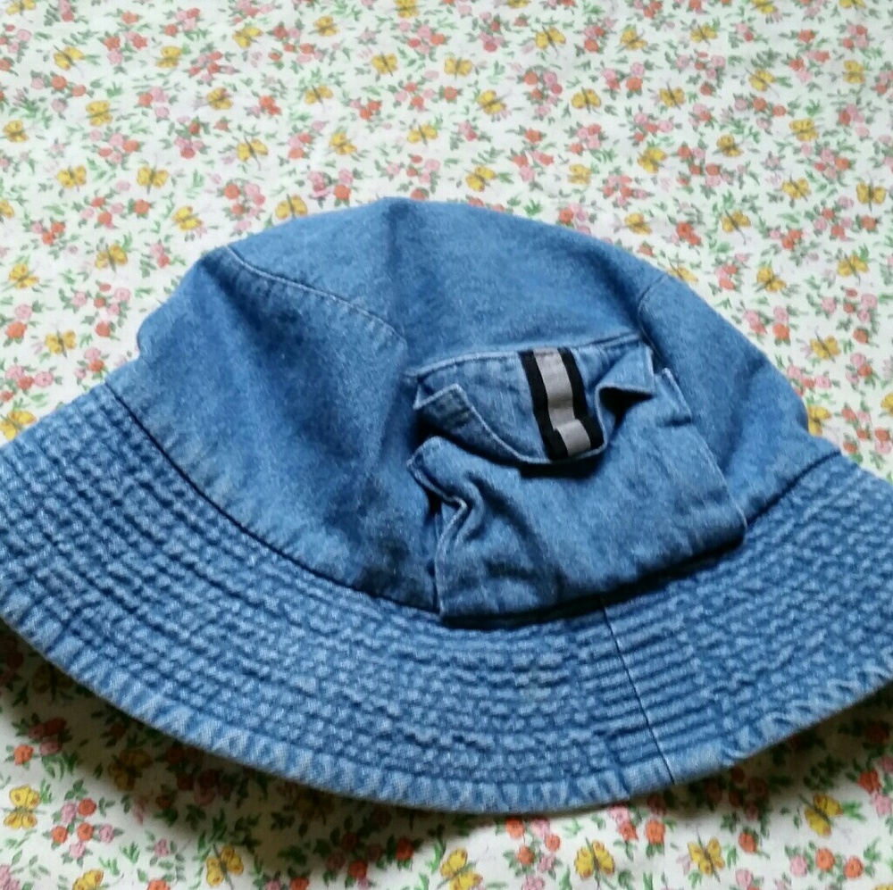 Vtg Denim Jean Bucket Hat, Totally 90s!