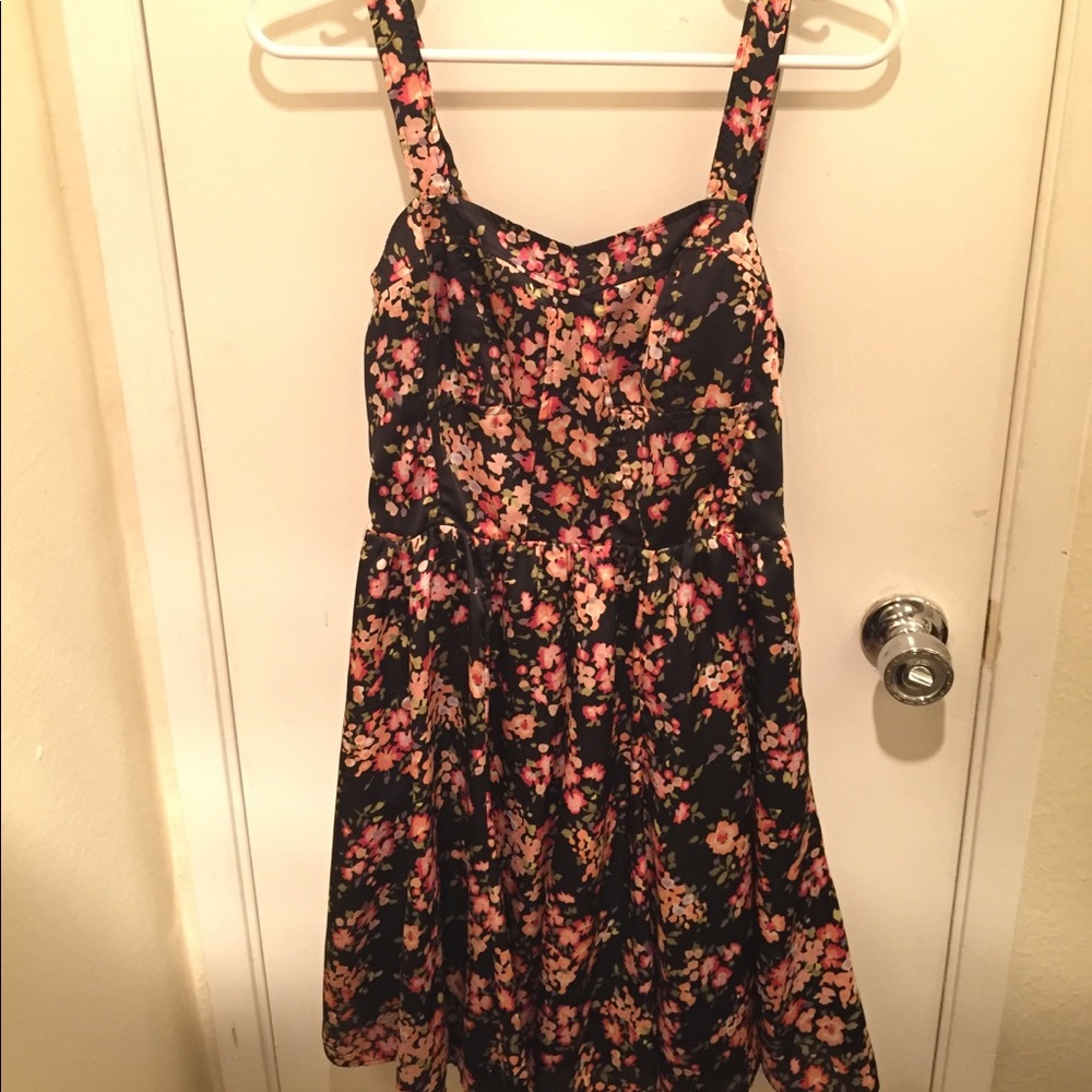 Floral spring dress with a sweet heart neckline