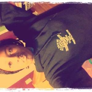 Meet your Posher, Lay