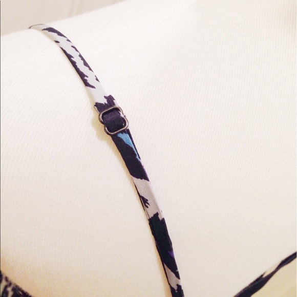 100% Silk Charlie Jade dress - Lowest/final $ - Picture 6 of 8