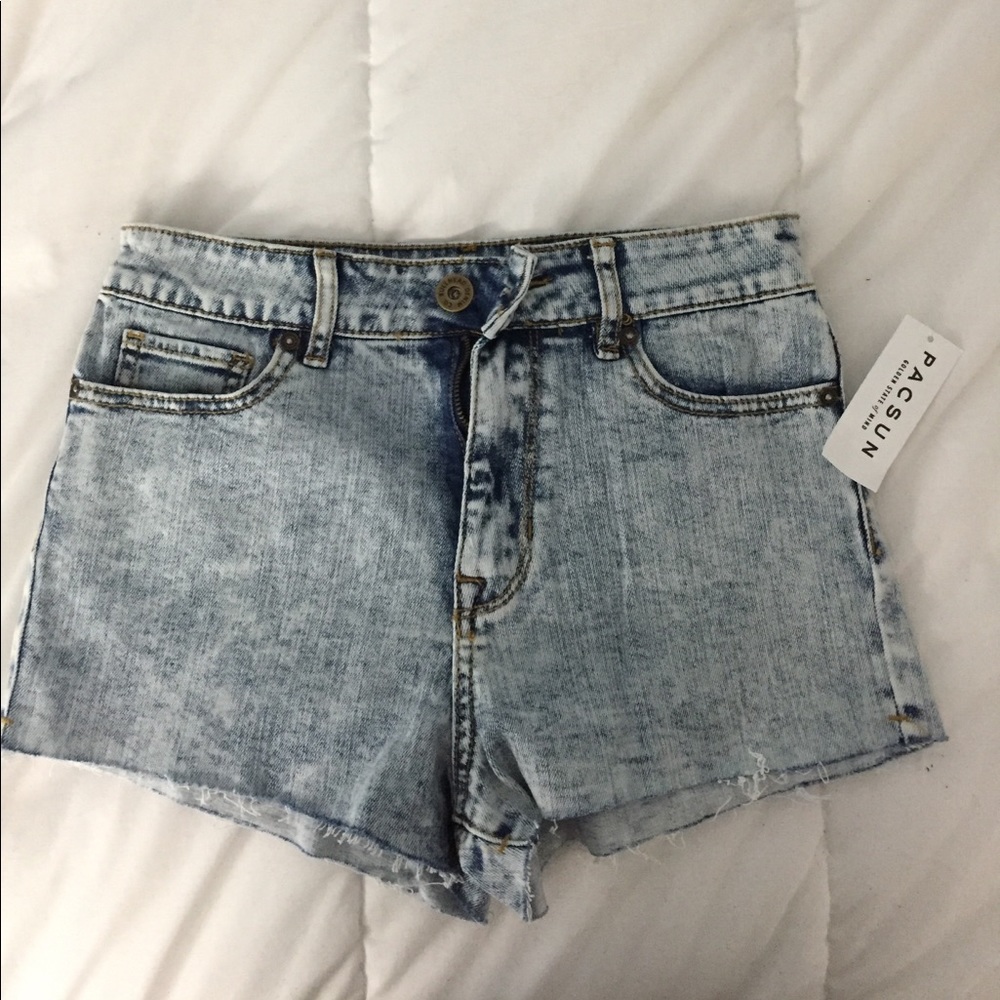 PACSUN SHORTS BRAND NEW