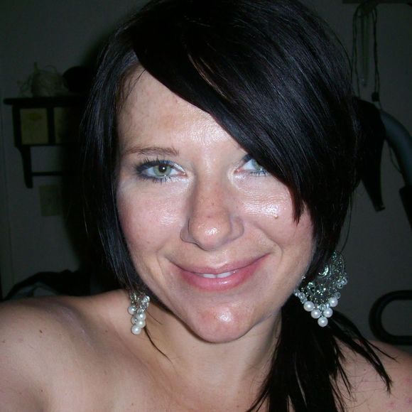 Meet your Posher, Julia - Picture 1 of 1