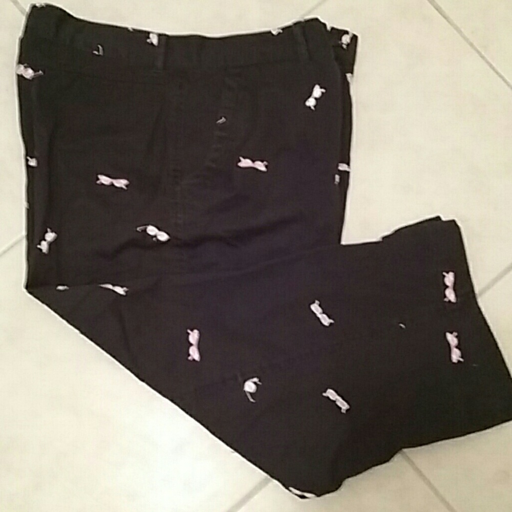 Cute black with pink sunglasses capri price drop