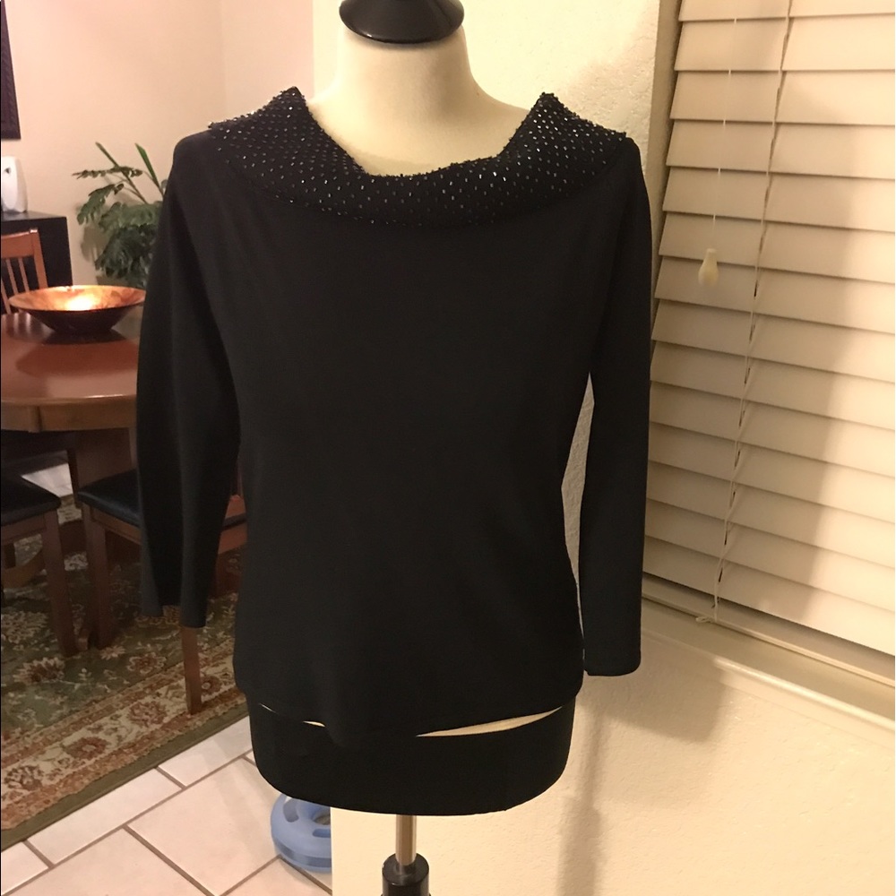 Bisou black sweater with beading on collar