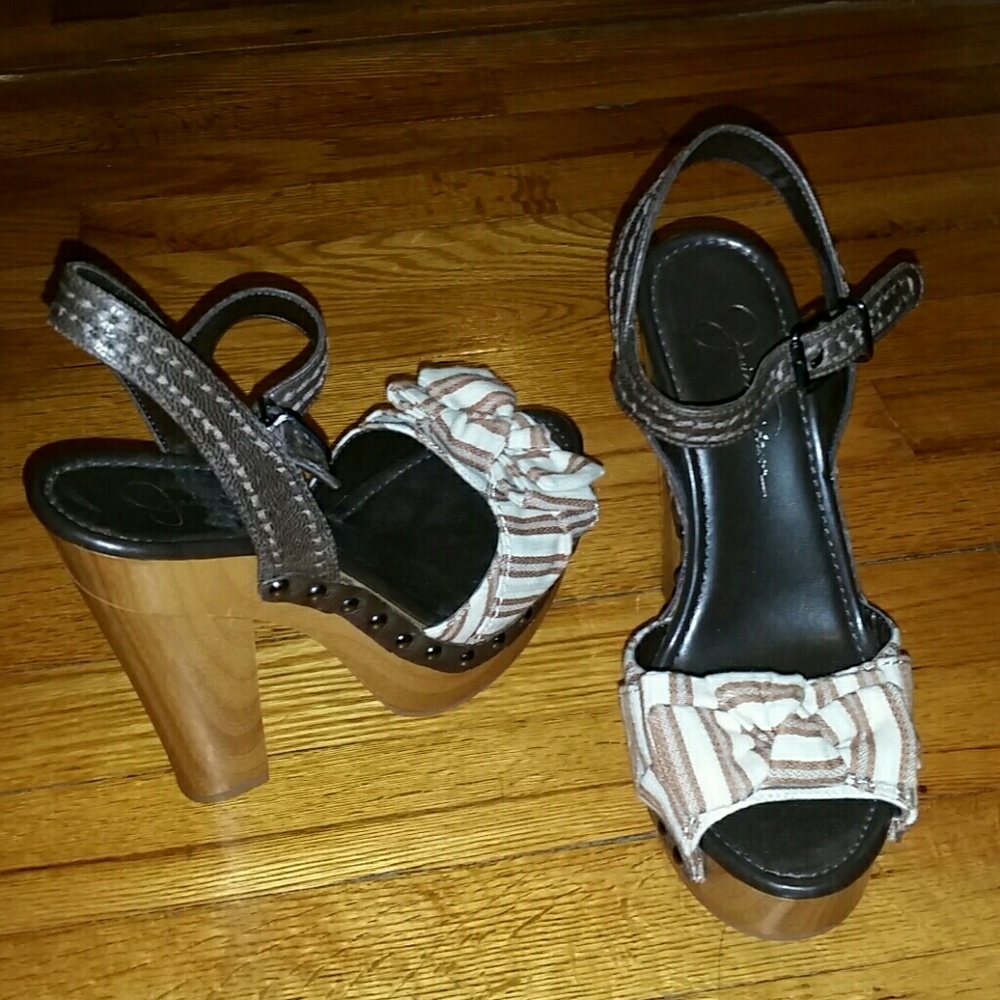 **FLASH SALE** Simpson Terrii Heels