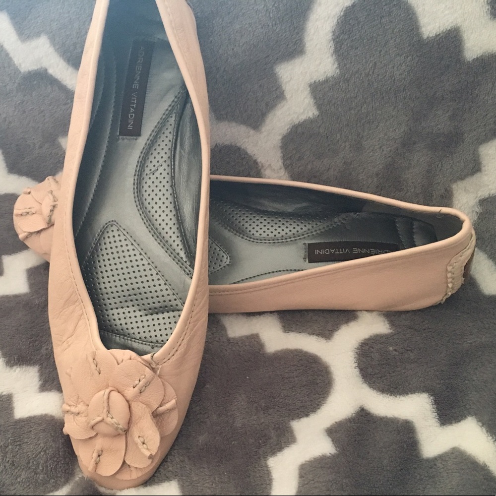 Beautiful pink leather flats