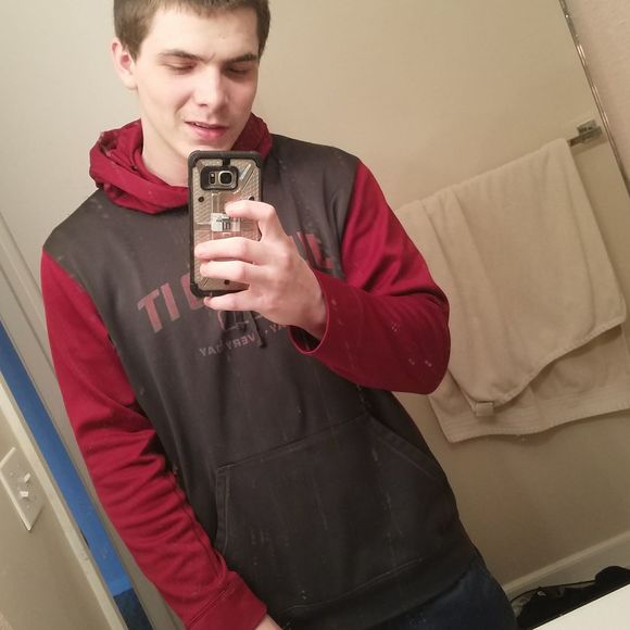 Meet your Posher, Dillon - Picture 1 of 1