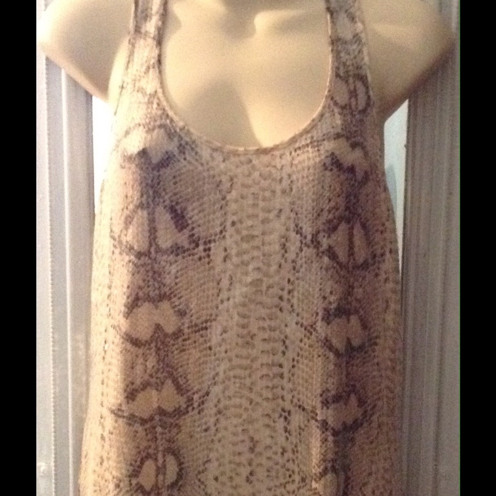 BEAUTIFUL ANIMAL PRINT 100% SILK SEQUIN TANK