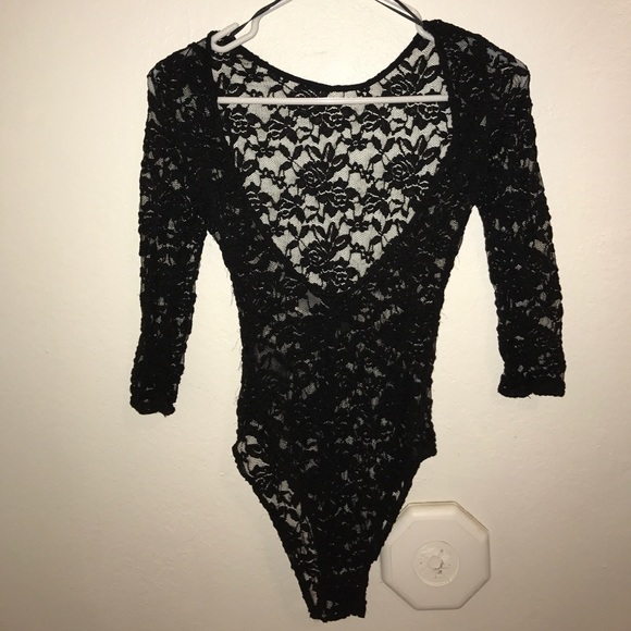 Sexy black laced body suit - Picture 2 of 3