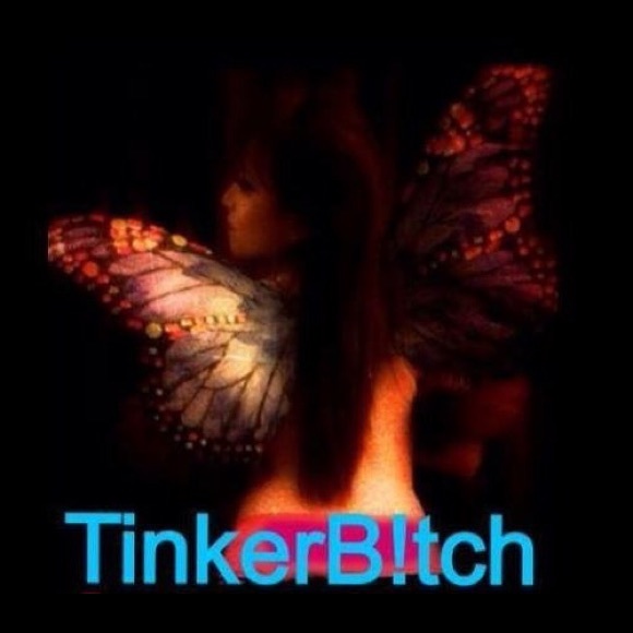 Clothes & shoes - Picture 1 of 1