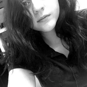 Meet your Posher, Laci