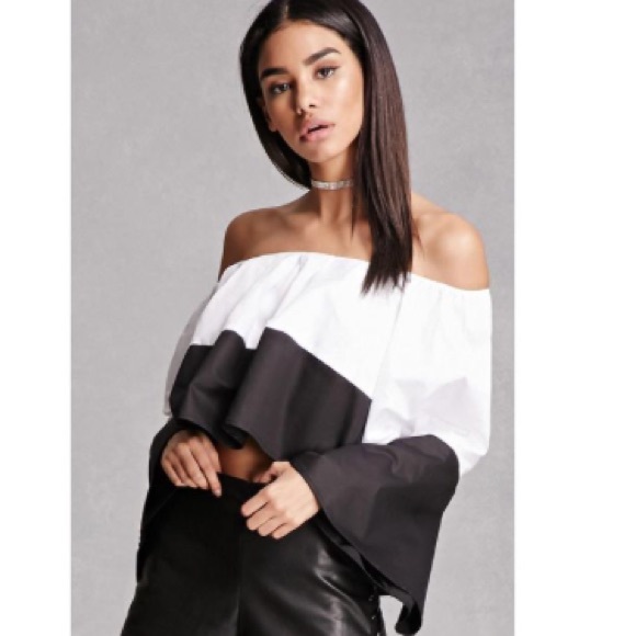 NWT OFF SHOULDER COLORBLOCK TOP SIZE SMALL - Picture 4 of 7