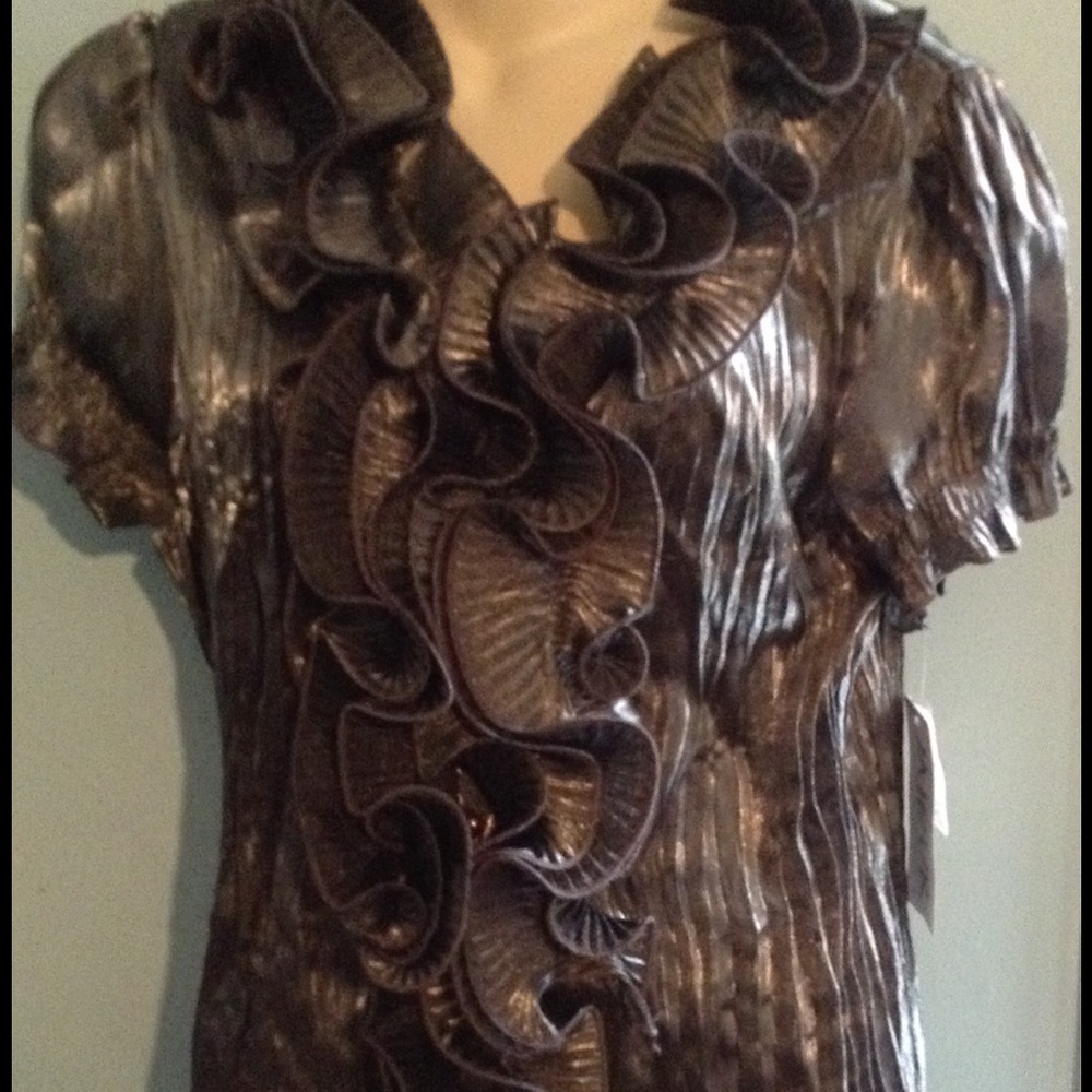 GORGEOUS BUTTON FRONT RUFFLED BLOUSE