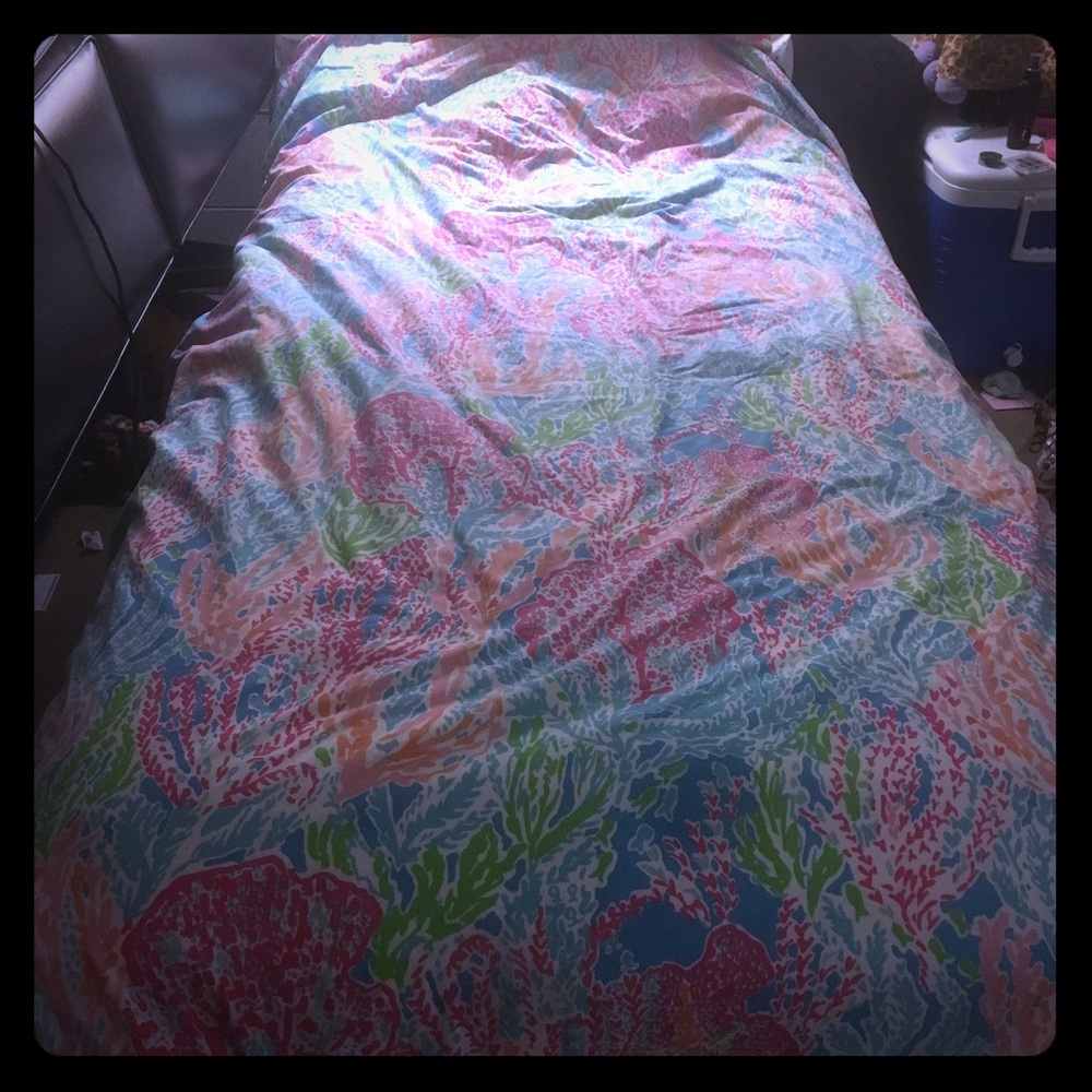 Lilly Pulitzer let's cha cha bedding
