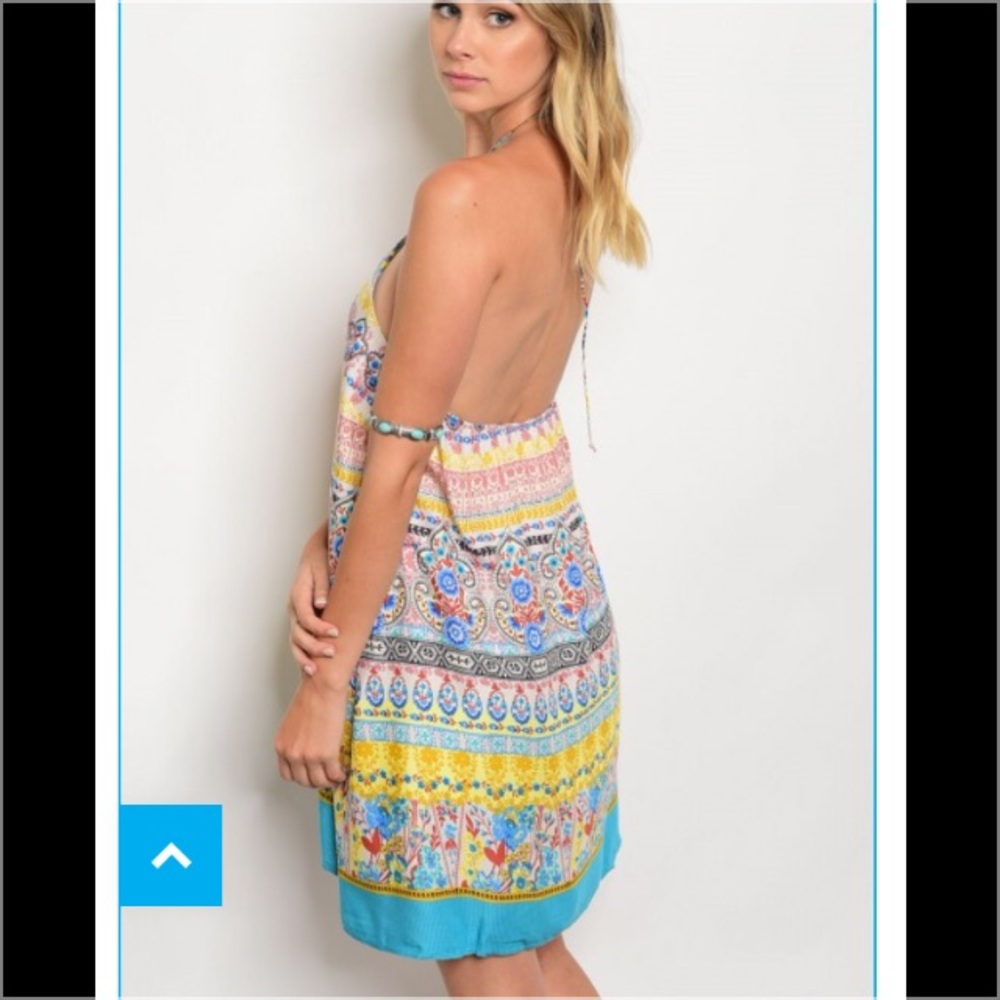 Summer Resort Style Dress - Picture 2 of 3