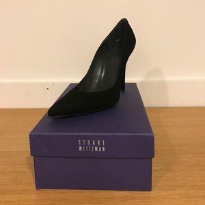 Stuart Weitzman Trouble Pointed-Toe Pump