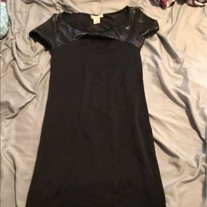 Black dress (stretchy)