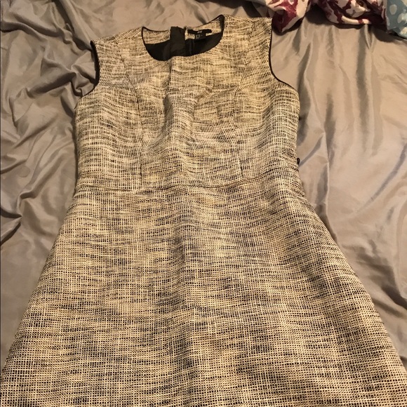 Quilted dress - Picture 1 of 3