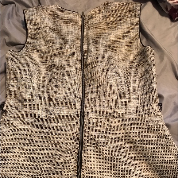 Quilted dress - Picture 3 of 3