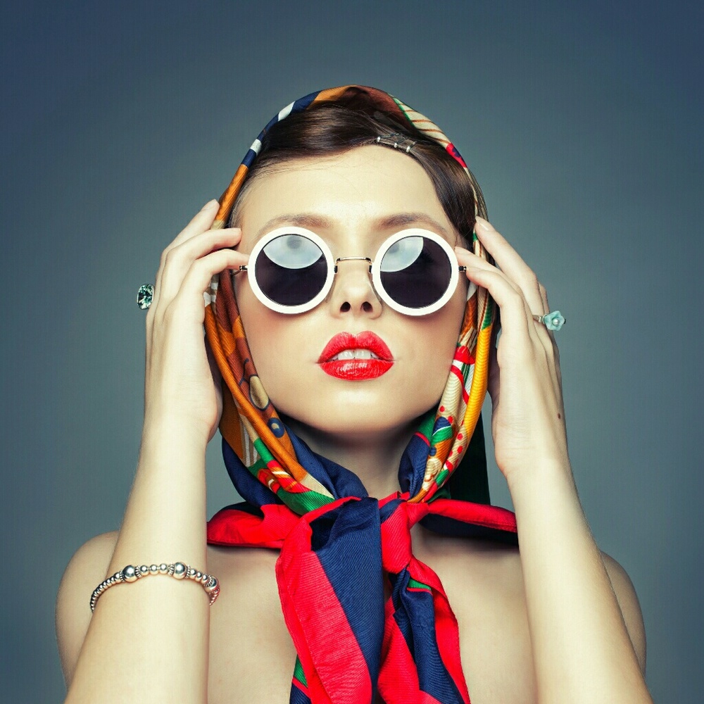 Meet your Posher, Roxane