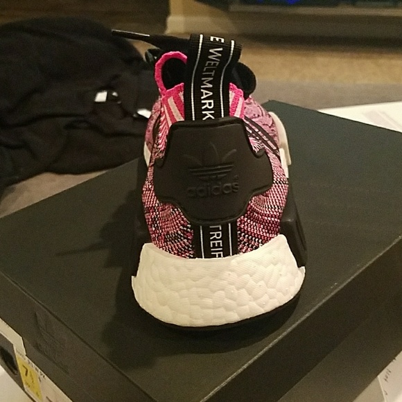Adidas NMD R1 - Picture 4 of 4