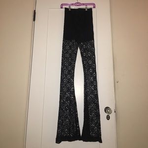 Show Me Your Mumu Black Bam Bam Bell Bottoms XS 🖤