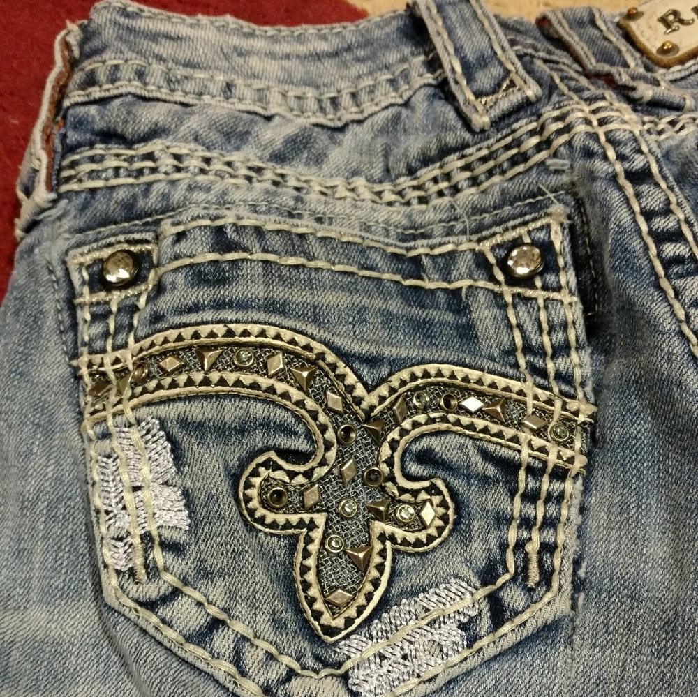Rock revival jeans