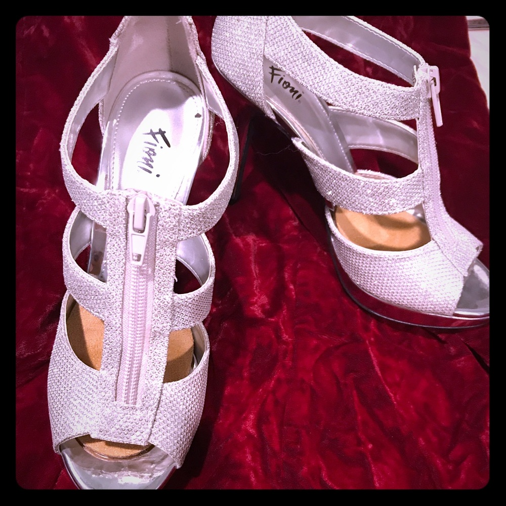 Cute sparkley open toed heels