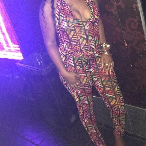 Color jumper with a muti way to strap - Picture 3 of 3