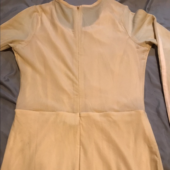 Tan dress with a lot of stretch - Picture 2 of 3